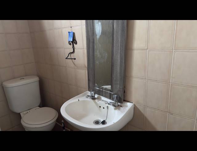 4 BEDROOM FREESTANDING FOR SALE IN WINDERMERE